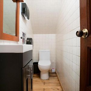 Dormitory Room Female only
